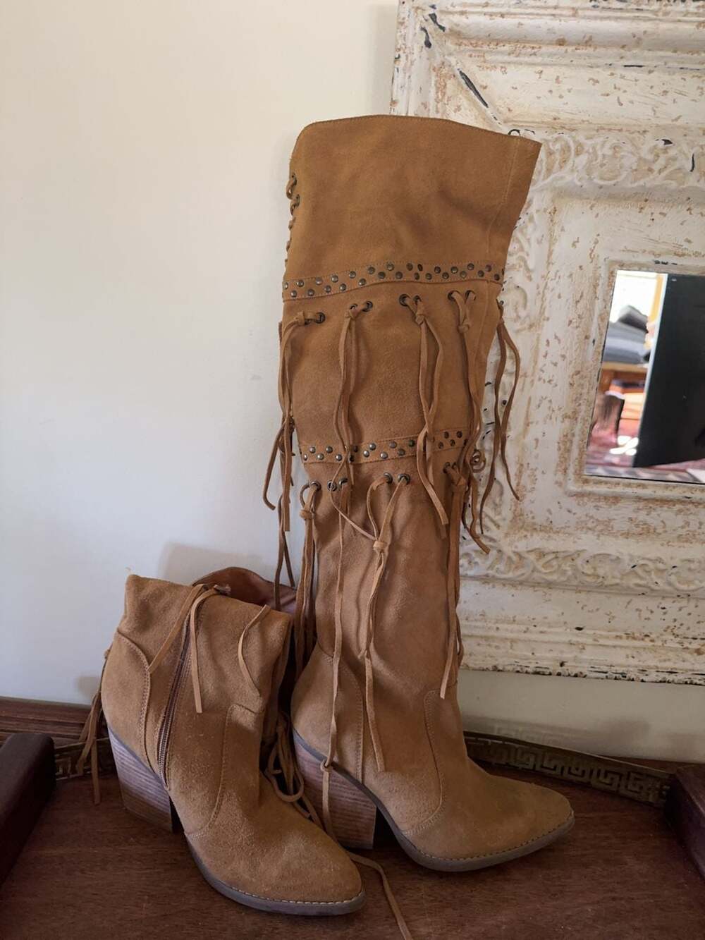 Dingo DI 268 Camel Suede Fringe Studded Western Boots Size 9M